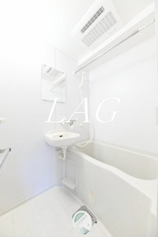 バス・シャワールーム　お風呂です。