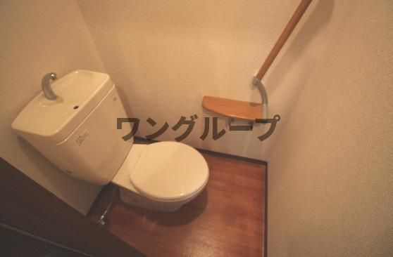 ウィステリアVのトイレ写真