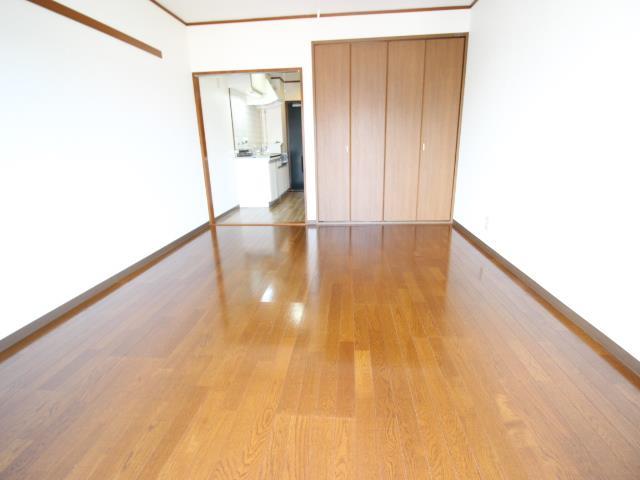 MKパルの居間写真