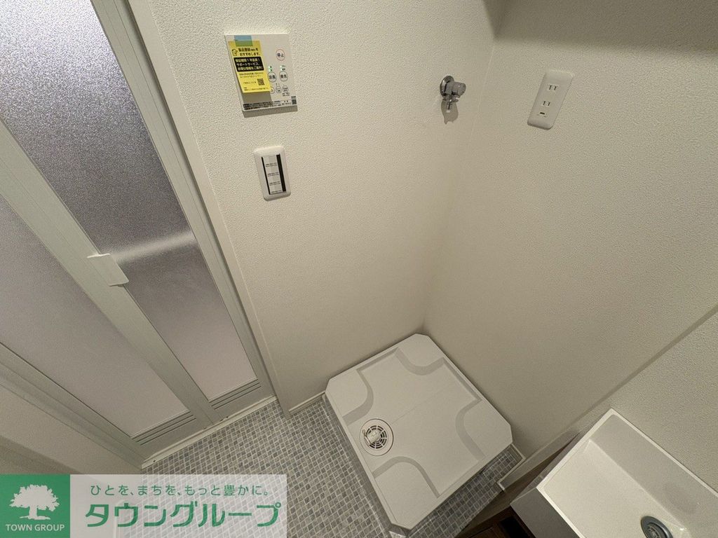 東急田園都市線 三軒茶屋駅 徒歩10分 3階建 築1年のその他写真