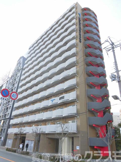 建物外観　地下１階・地上１５階建て♪