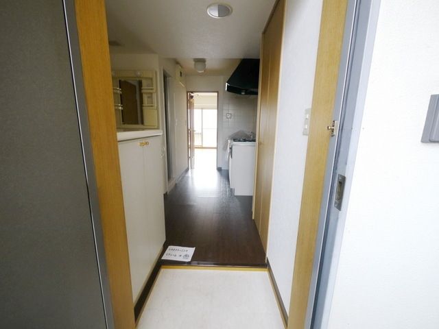 ＪＲ京浜東北線 与野駅 徒歩5分 6階建 築27年の玄関写真