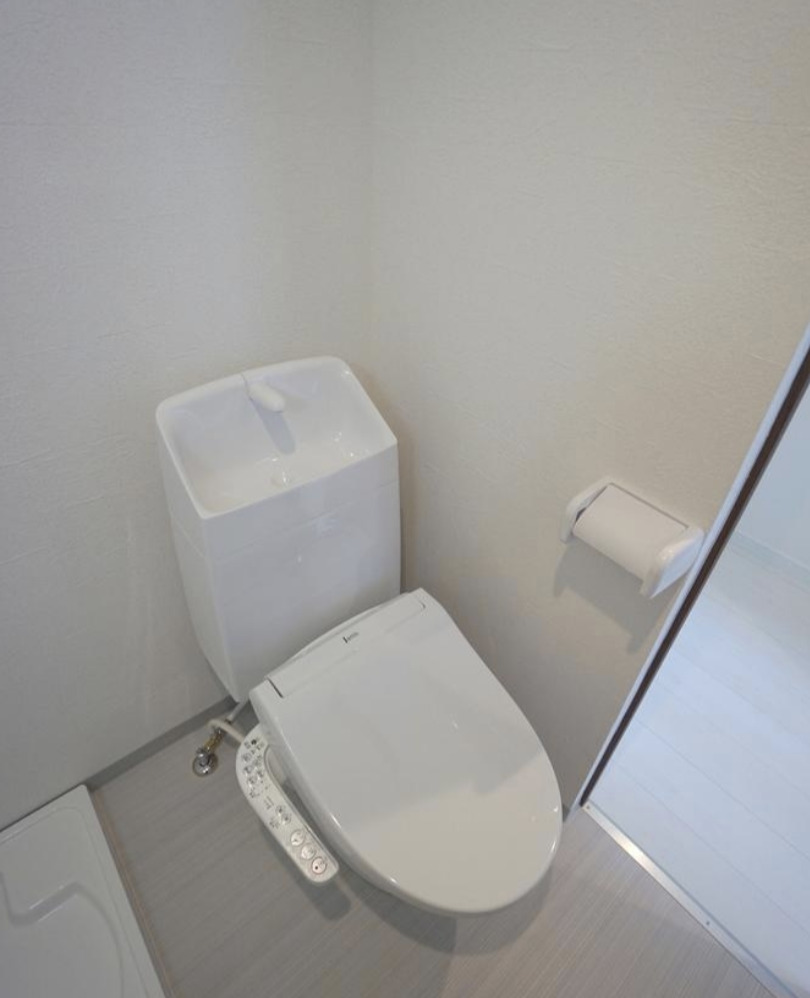 東京メトロ東西線 浦安駅 徒歩12分 3階建 築5年のトイレ写真