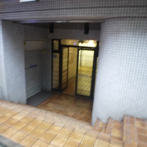 ＪＲ山手線 渋谷駅 徒歩7分 5階建 築42年の外観写真