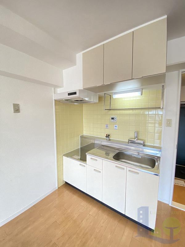キッチン　別部屋の参考写真
