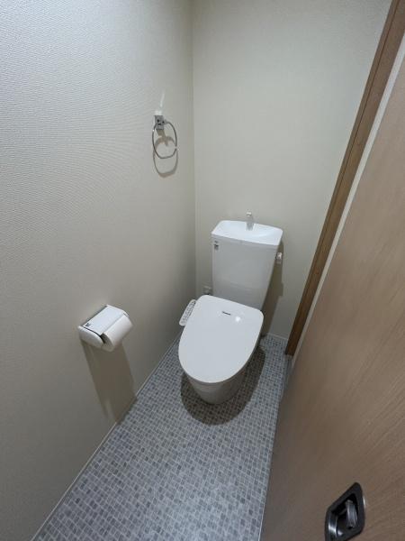 トイレ　ウォシュレット完備