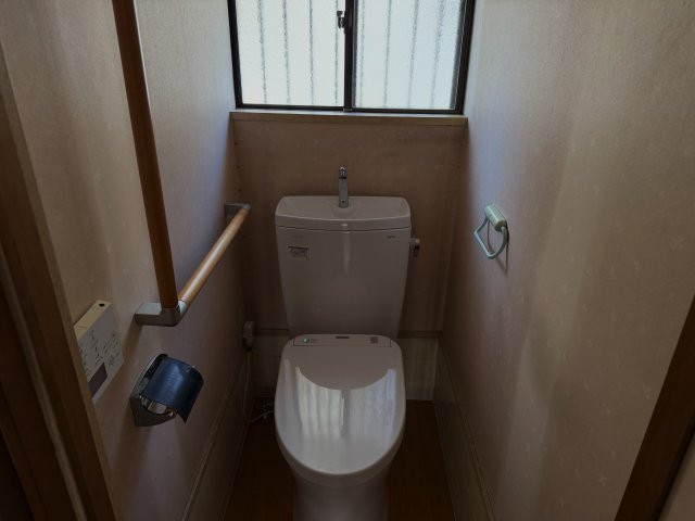 グリーンクレスト戸建賃貸のトイレ写真