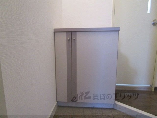 その他設備　下駄箱