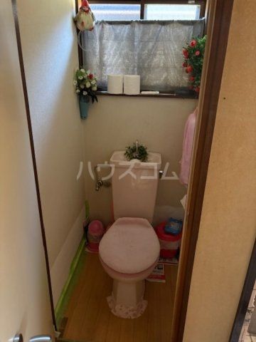 中川区下之一色町中ノ切戸建の外観写真