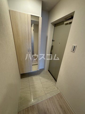 RE residenceの玄関写真