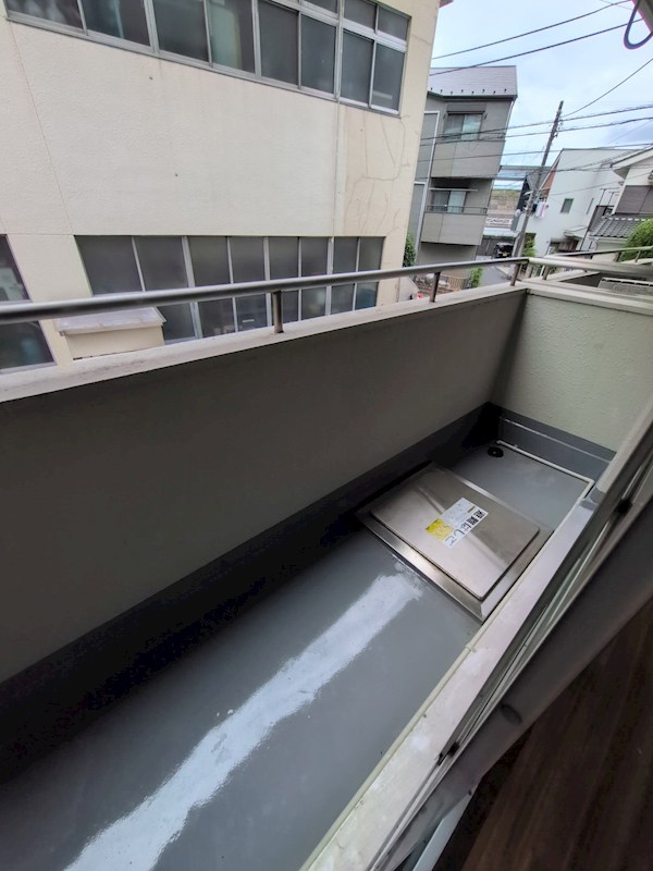 ＪＲ総武線 新小岩駅 徒歩13分 4階建 築41年の内装写真