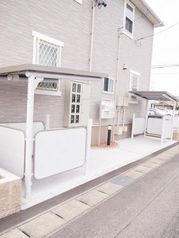 ＪＲ東海道本線 稲沢駅 徒歩23分 2階建 築11年の外観写真