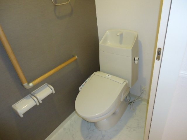 トイレ　図面と現状に相違がある場合には現状を優先