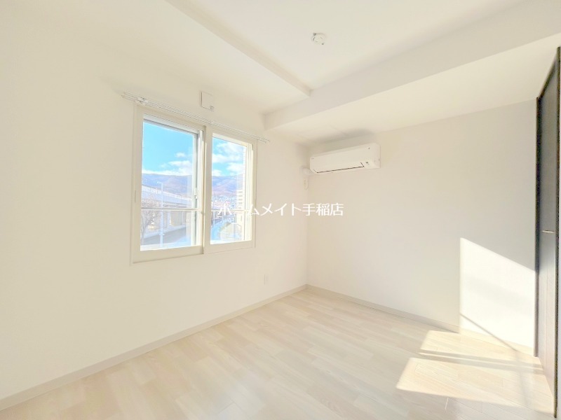 その他部屋・スペース　明るい洋室、寝室にどうぞ♪