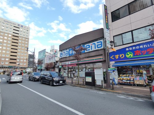コンビニ　セブンイレブン福生西口店（コンビニ）まで225m