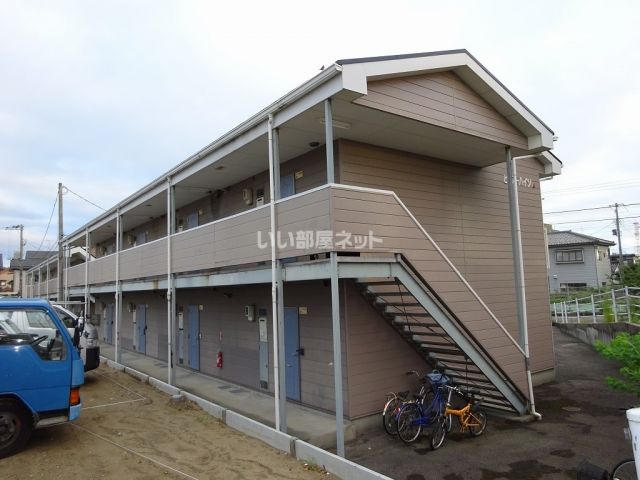 新潟県新潟市東区石山４（アパート）の賃貸物件の外観