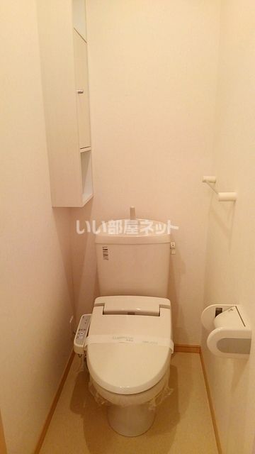 【津山市日上のアパートのトイレ】