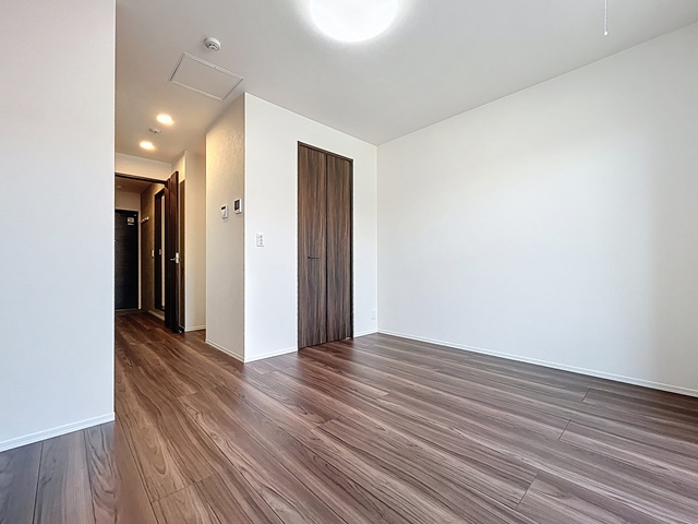 オーヴェスト_内装_0