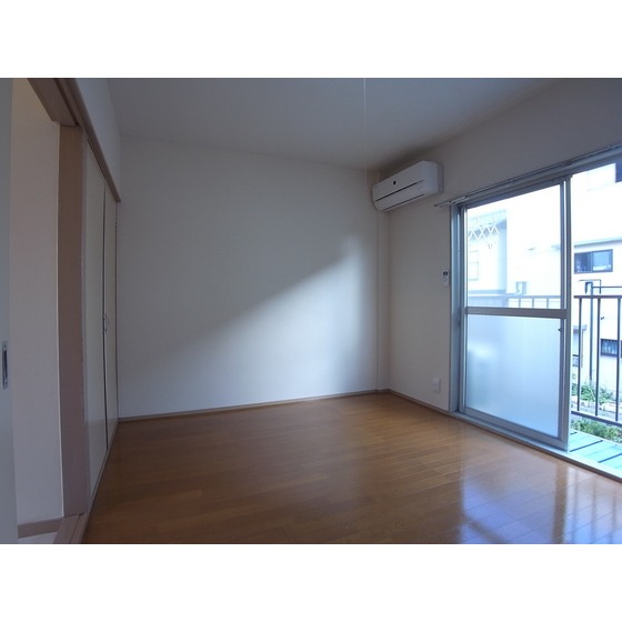 居室・リビング　※写真は別室になります。