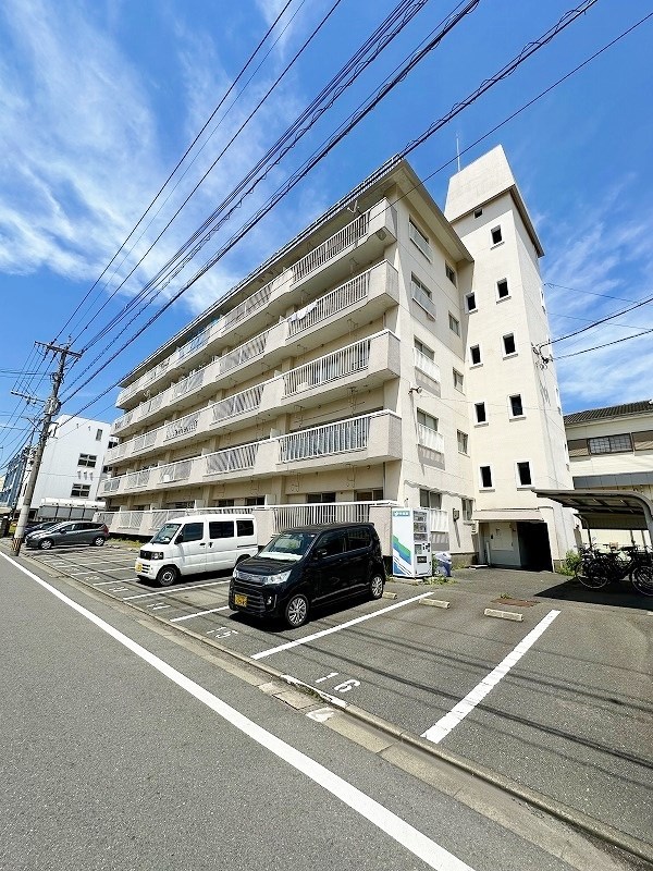 建物外観　★外観★