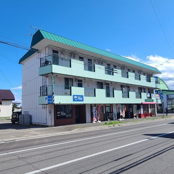 メゾンパティオ花園の建物外観