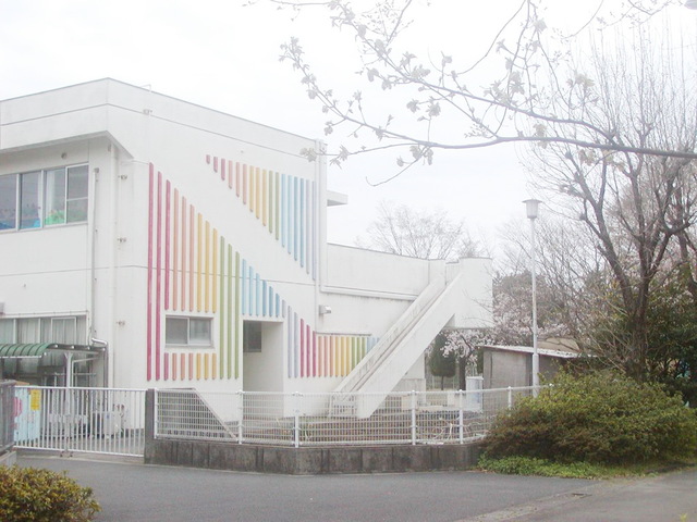 【多摩市永山のマンションの幼稚園・保育園】