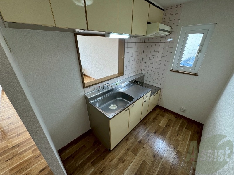 キッチン　キッチンはスペースも広々していて使いやすそうですよ！