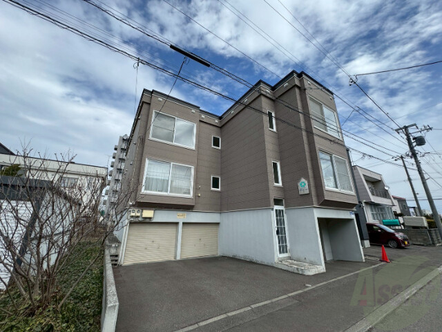 建物外観　札幌市東区北４６条東「ルミエール栄」