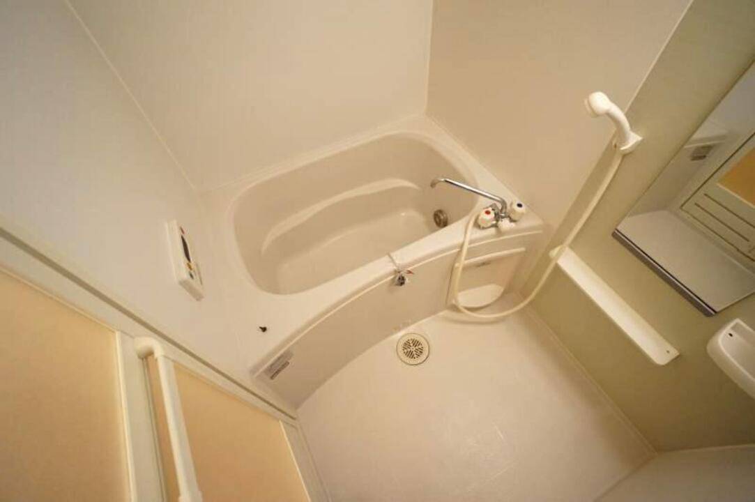 バス・シャワールーム　浴室