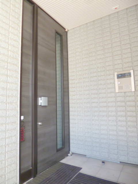 エントランス　★オートロック付★