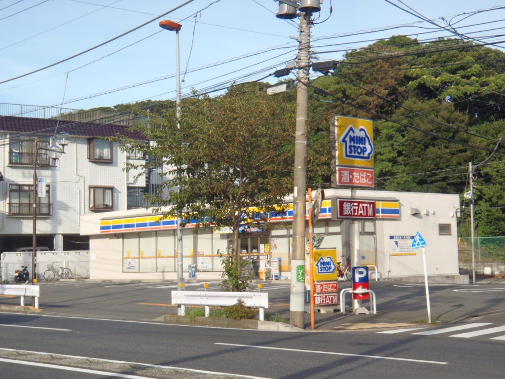 コンビニ　ミニストップ 横須賀根岸町店（コンビニ）まで441m