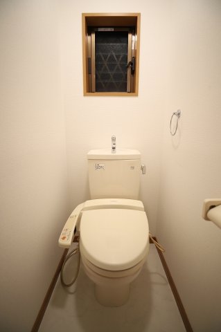 トイレ　ゆったりとした空間のトイレです