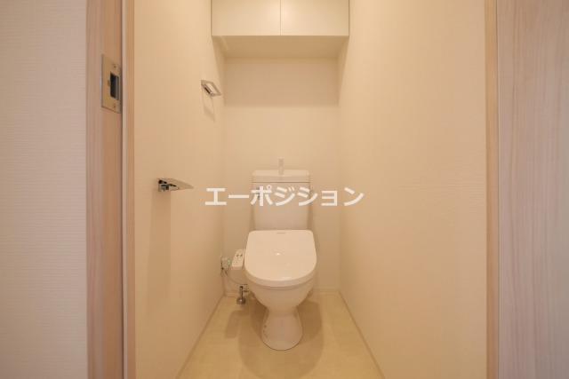 トイレ　スプランディッド難波キャトル