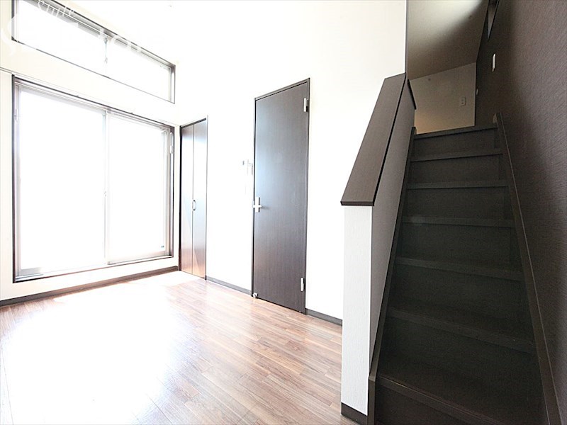 居室・リビング　内装