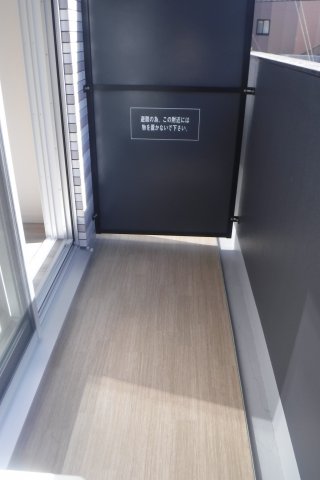 バルコニー　反転タイプのお部屋の参考写真です。