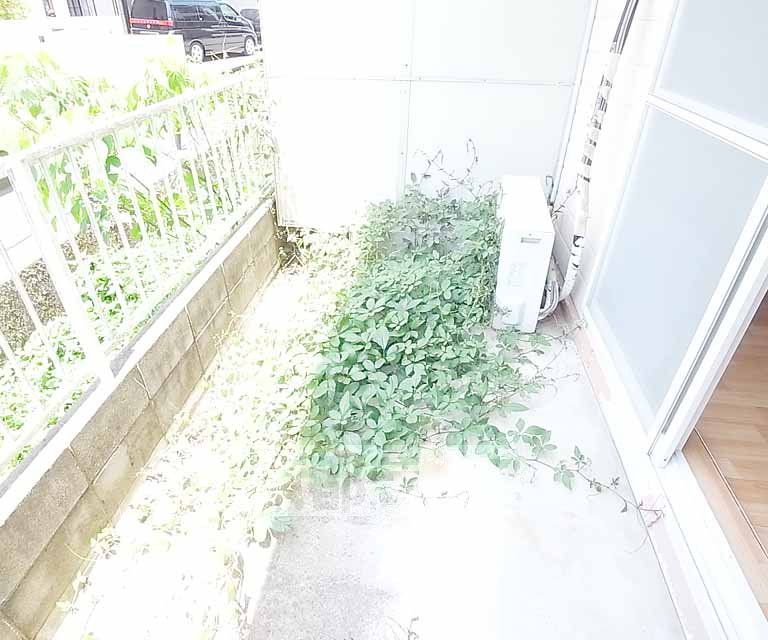 バルコニー　かなり広いベランダがあります