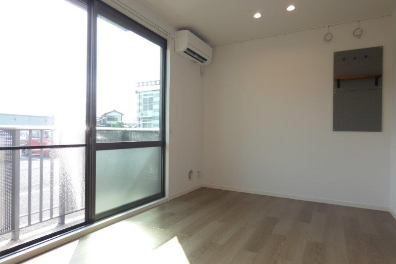 居室・リビング　図面と現状に相違がある場合には現状を優先