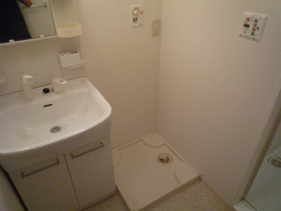 洗面設備　独立洗面台ありです。