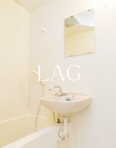 洗面設備　洗面台です。