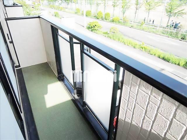 バルコニー　同物件の別室の写真です