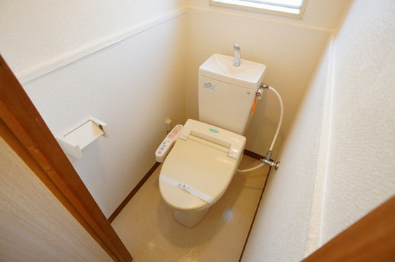 トイレ　※別部屋の写真です