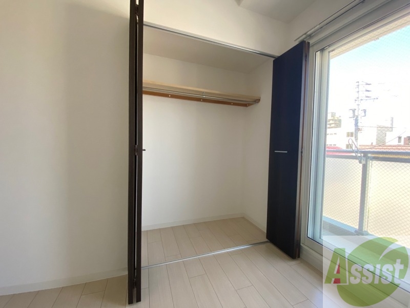 収納　収納もバッチリあるのでお部屋が片付きますよ！