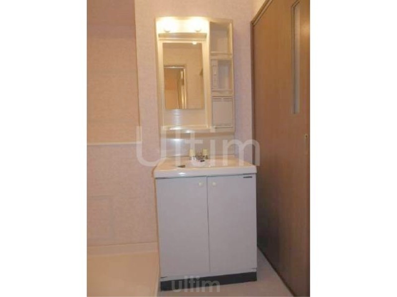 洗面設備　他の部屋の写真です