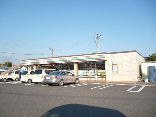 コンビニ　セブンイレブン長野御幣川店（コンビニ）まで768m