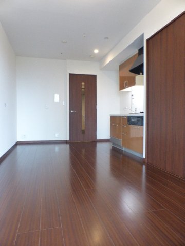 居室・リビング　写真は同タイプ住居です。