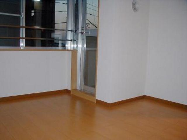 居室・リビング　別室参考画像