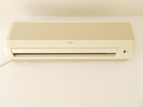 バルコニー　エアコン