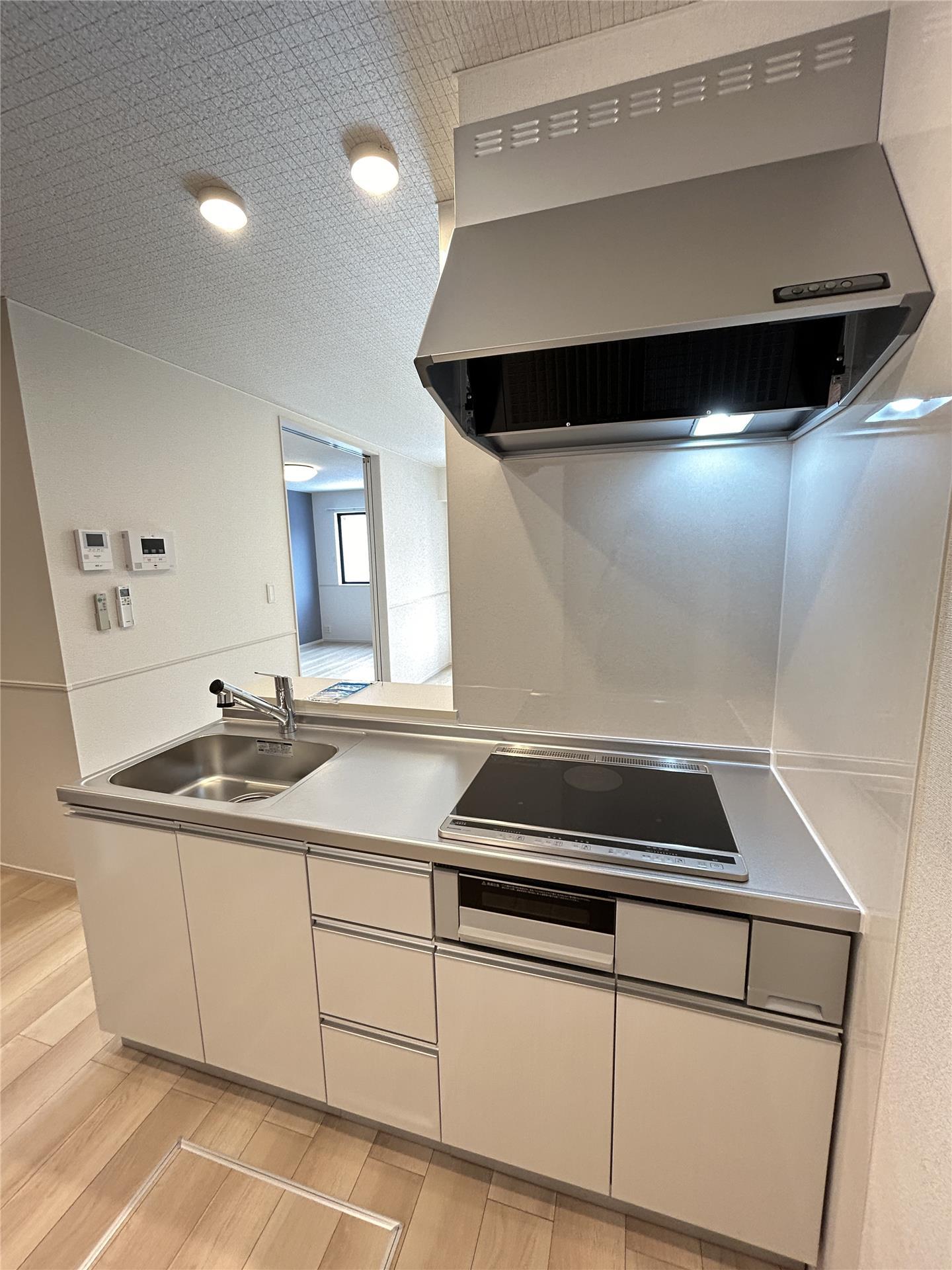 キッチン　キッチン