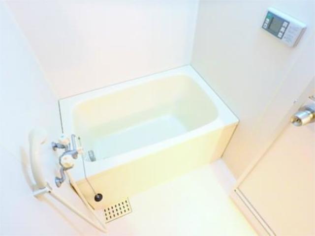 バス・シャワールーム　追い炊き昨日付バス