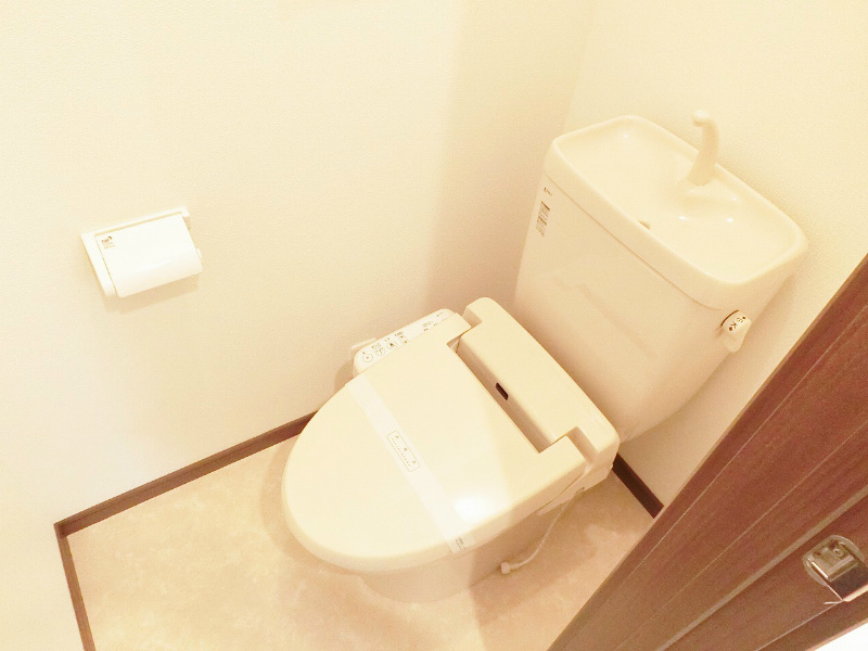 トイレ　ウォシュレット